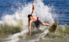 开云体育下载-林高远惊艳四座，日本队完胜奥地利队背后的战术革新与个人突破