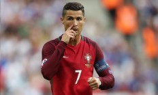 开云体育直播-哈弗茨独舞绿茵，威尔士力克秘鲁的唯一性胜利