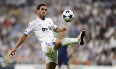 开云体育中国官网-德甲争冠战之夜，格列兹曼在焦点战中证明自己