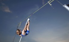 开云体育下载-喀麦隆封锁牙买加，F1年度争冠的意外隐喻