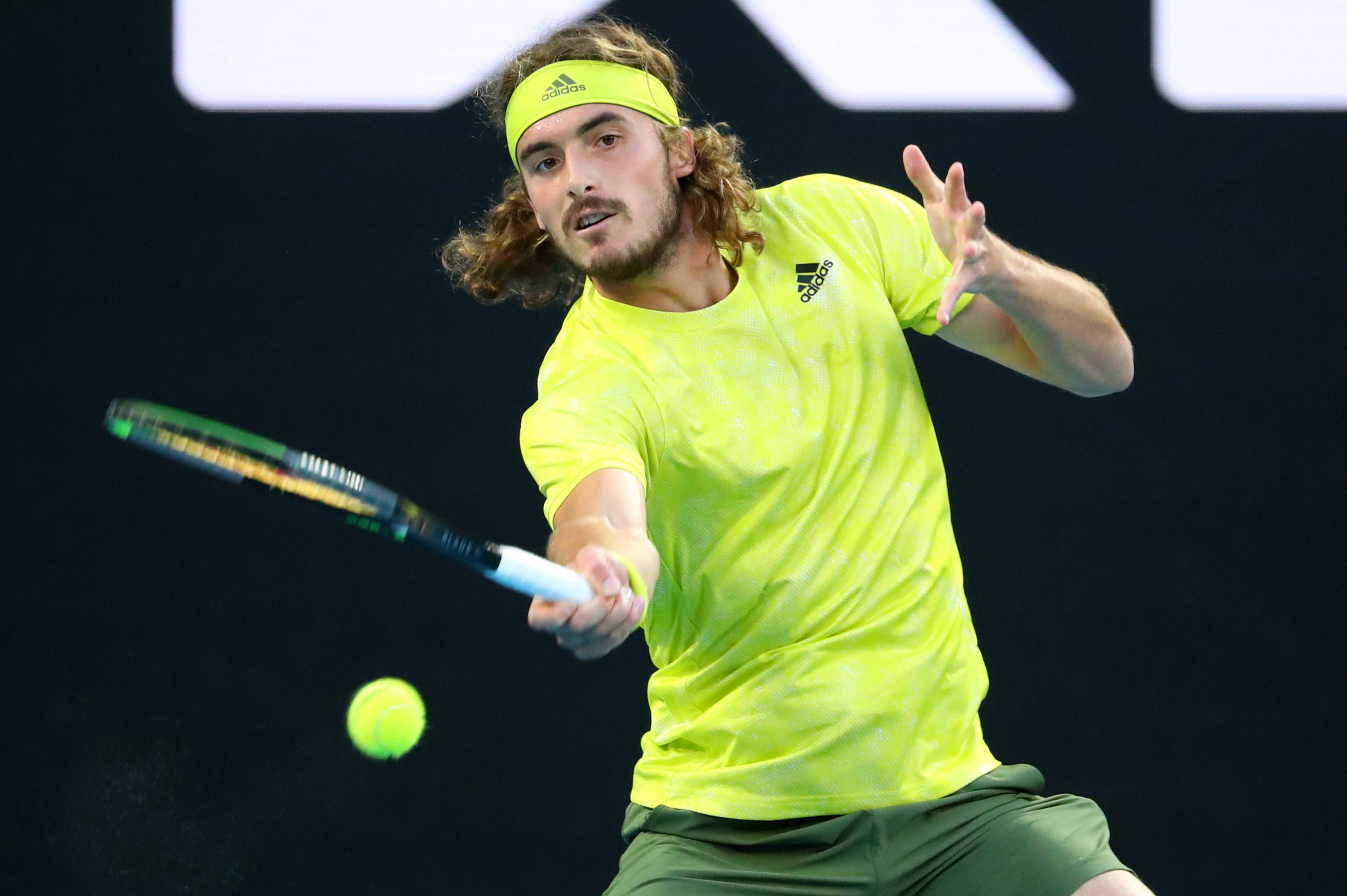 拉沃尔杯鏖战澳网,西西帕斯高光表现的简单介绍 拉沃尔杯鏖战澳网,西西帕斯高光表现的简单介绍