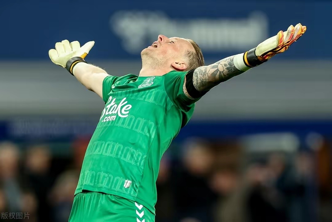 包含利物浦球员个个疲倦不已，保持状态成难题的词条