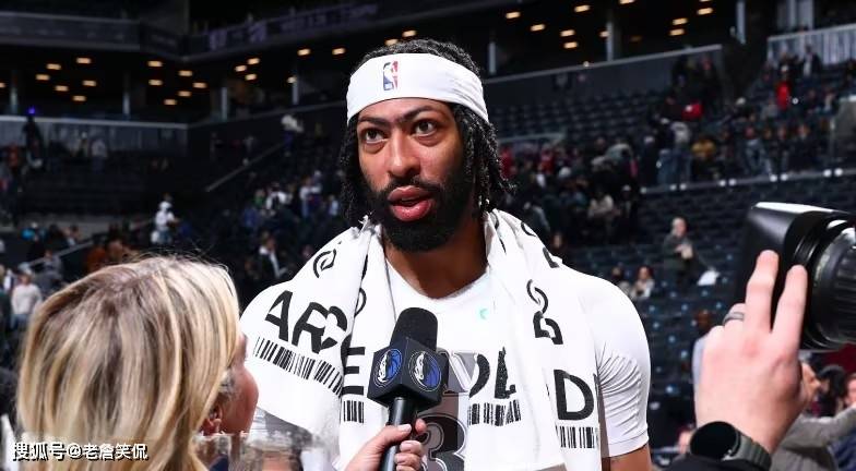 独行侠表现抢眼，客场击败篮网