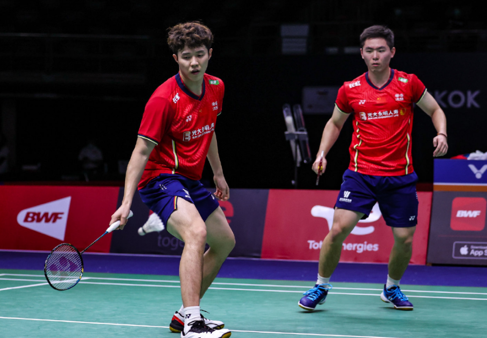 关于日本队鏖战丹麦队，黄鸭组合扛起全队的信息