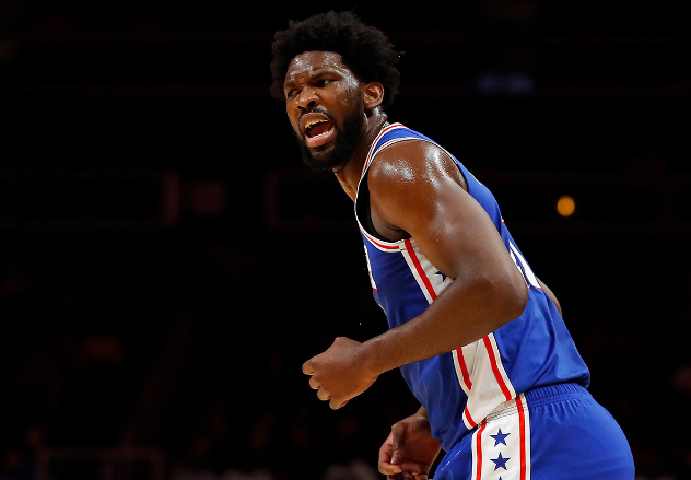 深圳队绝杀76人,浓眉哥关键制胜的简单介绍 深圳队绝杀76人,浓眉哥关键制胜的简单介绍