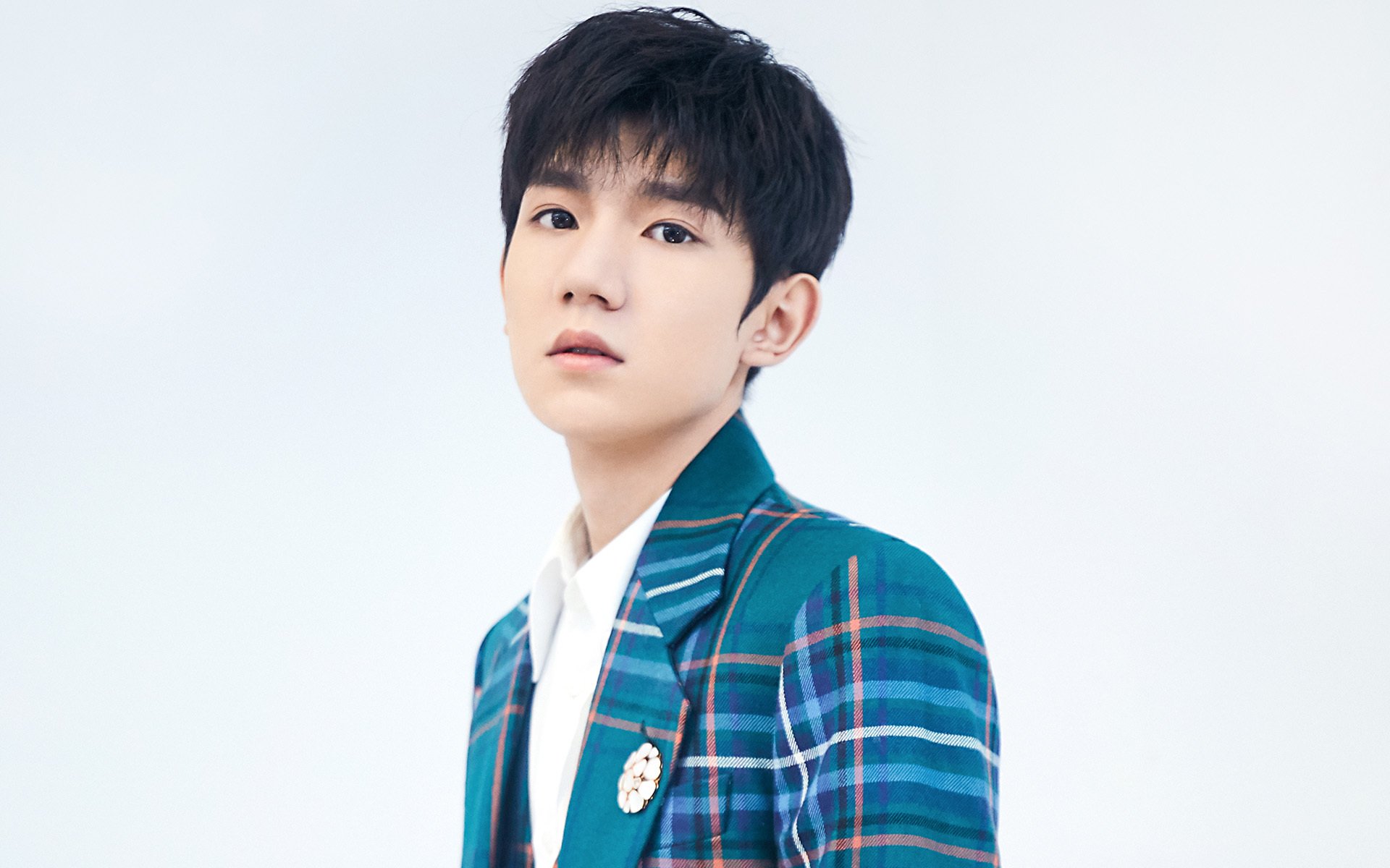 逆袭的号角,山西队惊天翻盘雷霆,布克关键进球定乾坤