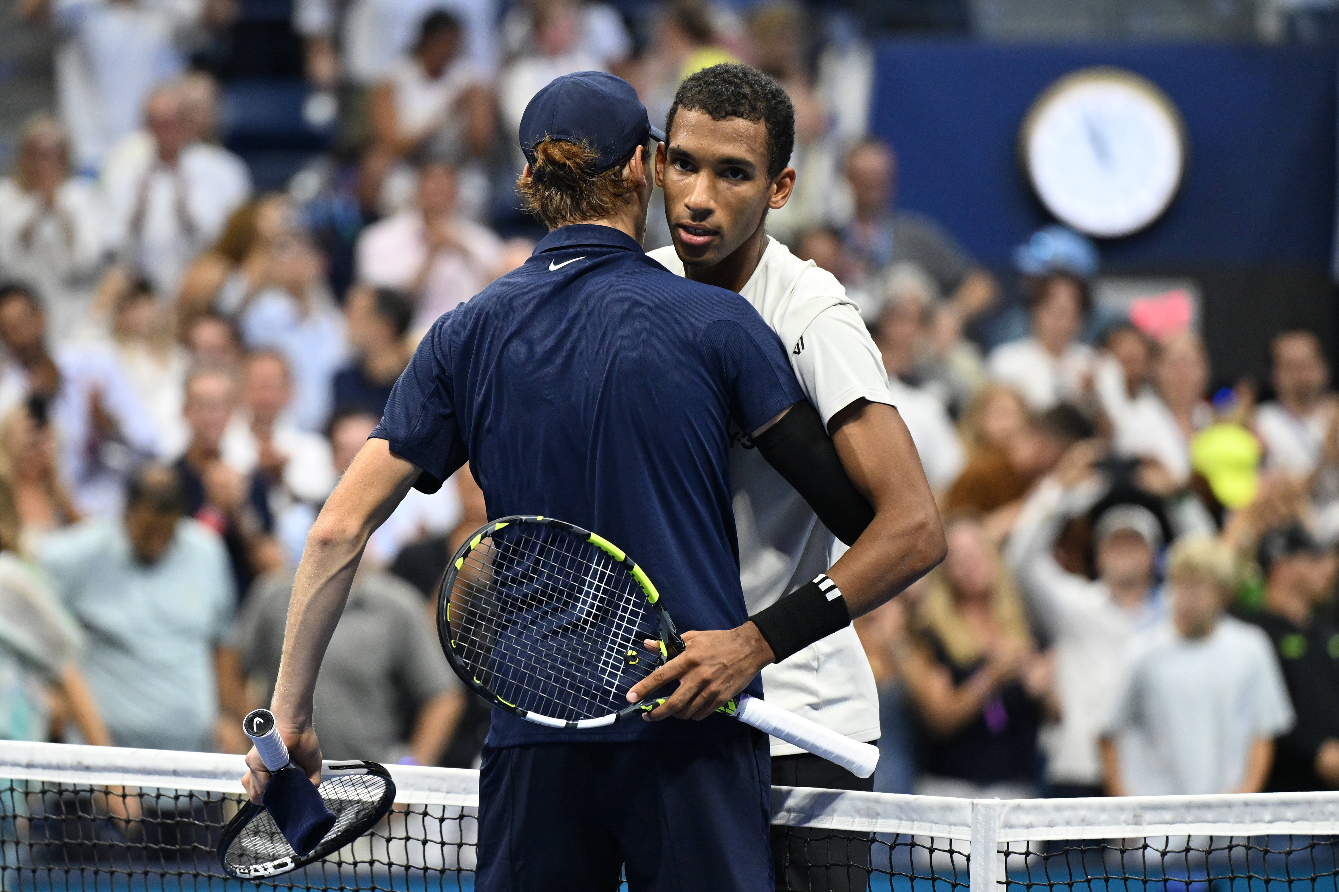 美网完胜联合杯,辛纳扛起全队 美网完胜联合杯,辛纳扛起全队