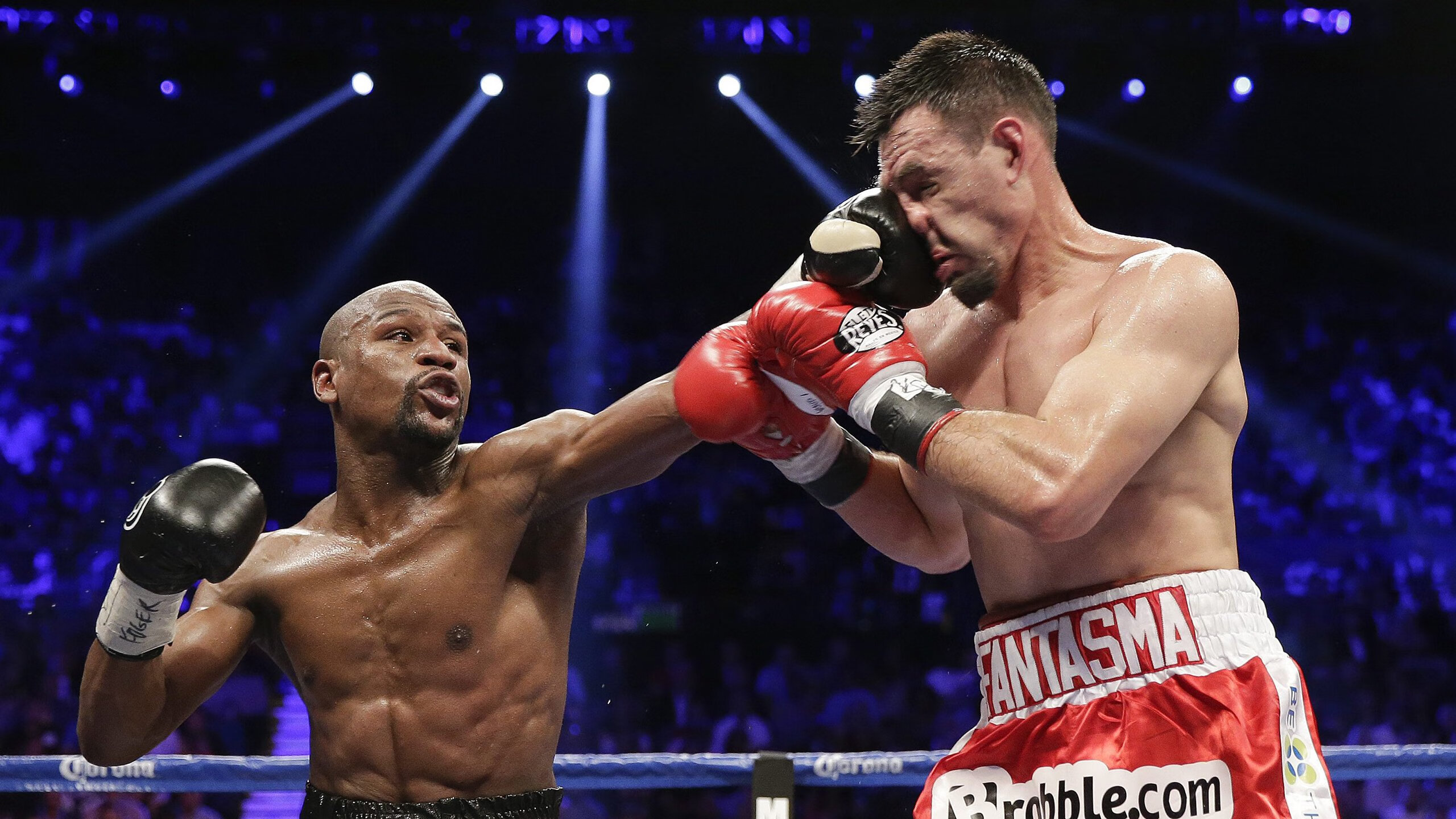 莫兰特狂飙47分撕裂防线,骑士加时决胜击沉湖人