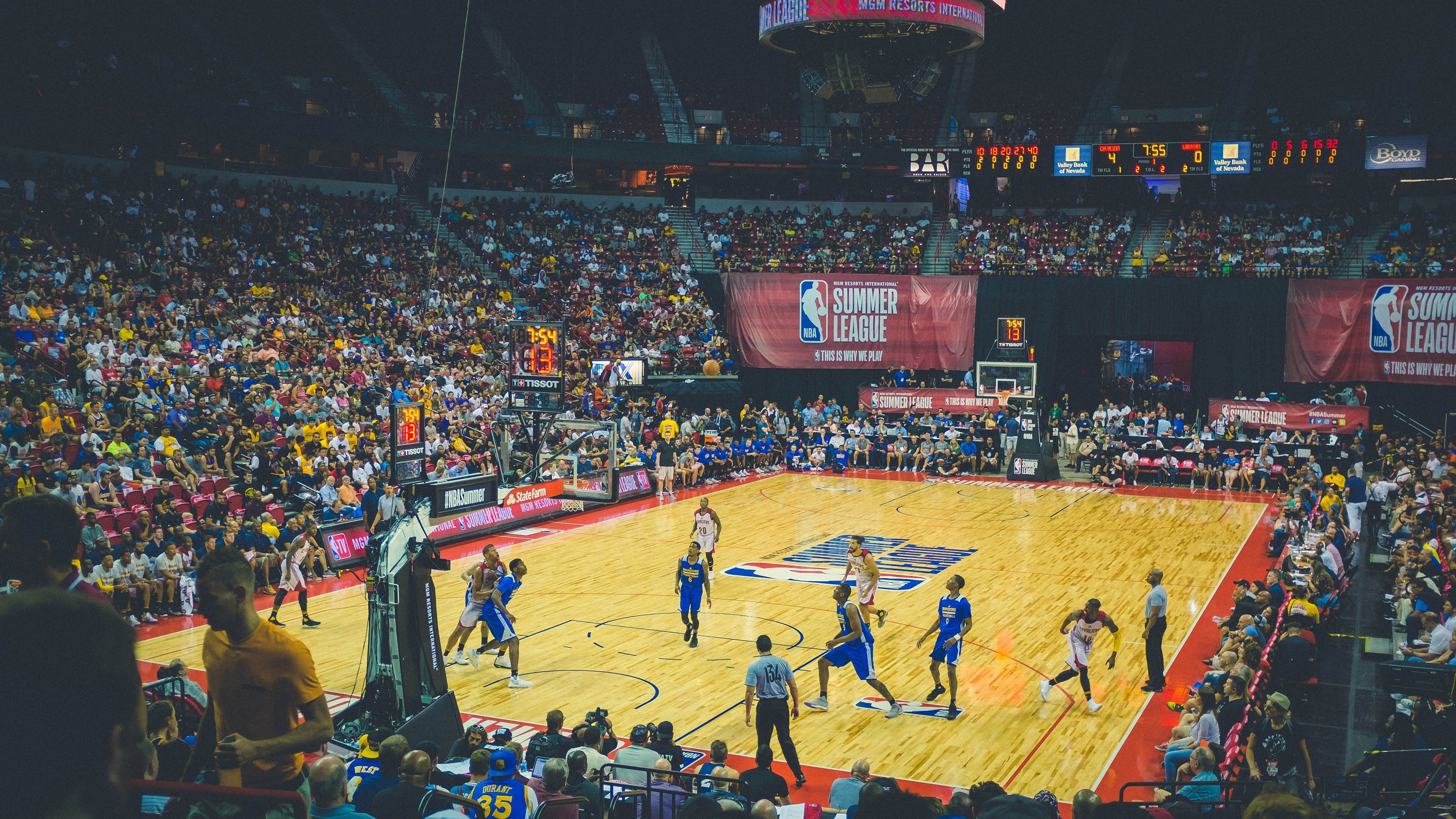 克莱·汤普森，当G6汤降临，防线只是背景板